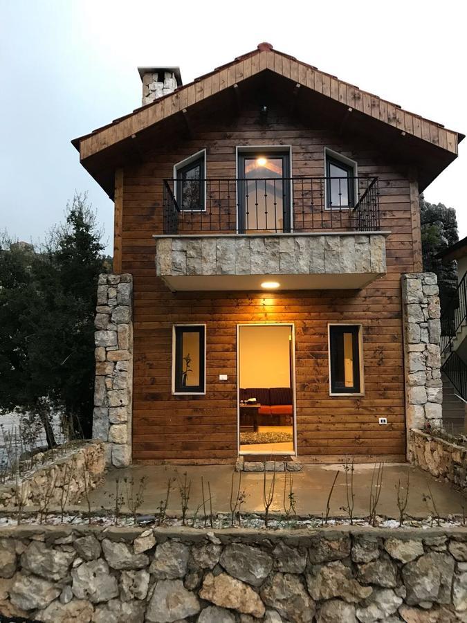 Villars Mayrouba Екстериор снимка